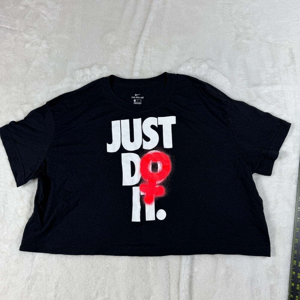 Nike The Nike Tee Just Do It Cropped T-Shirt Black Womens XL Red Female Symbol